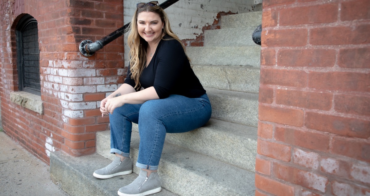 Liz August – Simplify, Simplify